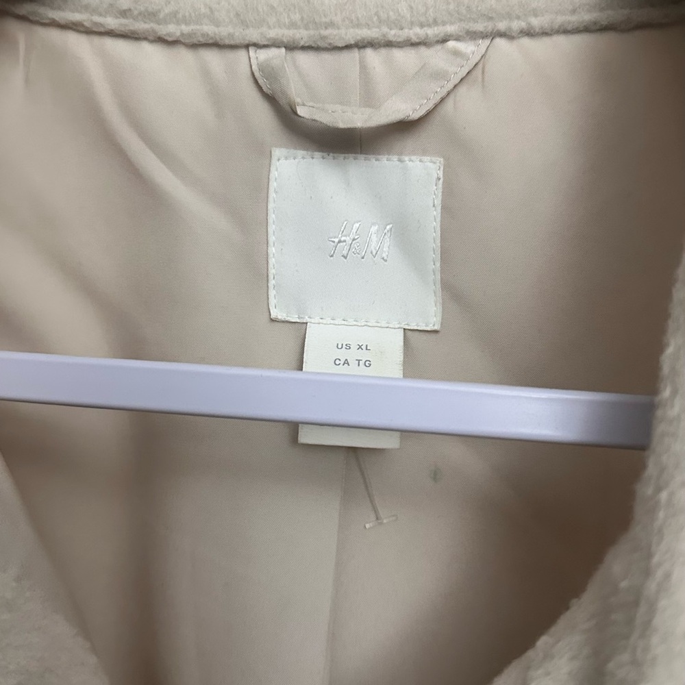 H&M Cream Button-Up Jacket - Picture 6 of 9